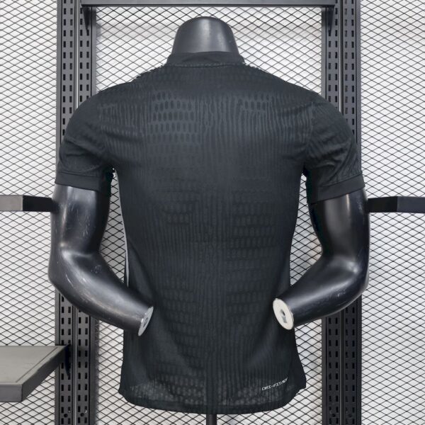 Paris Saint-Germain 2024/25 Black Goalkeeper Uniform Jersey Player Version - Image 2