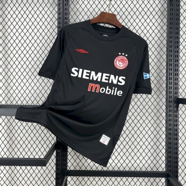 Olympiacos Fc 2004/05 Away Retro Jersey