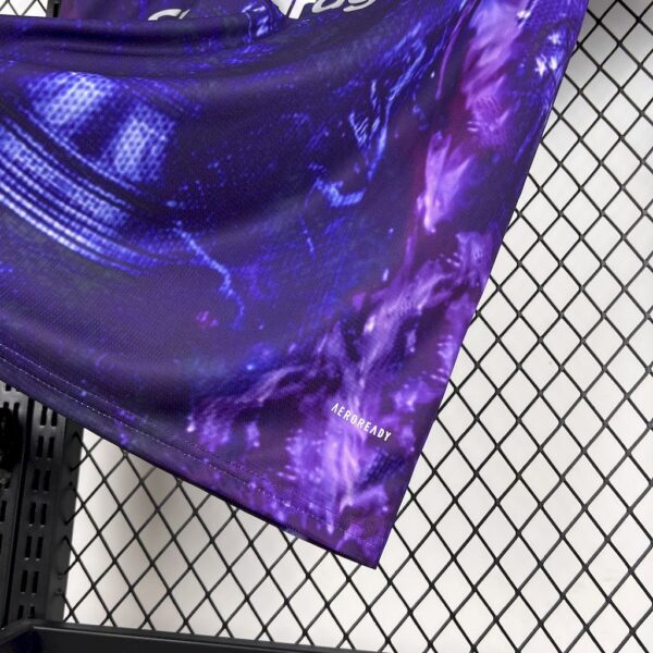 Manchester United 2025/26 Special Edition Purple Jersey - Image 4