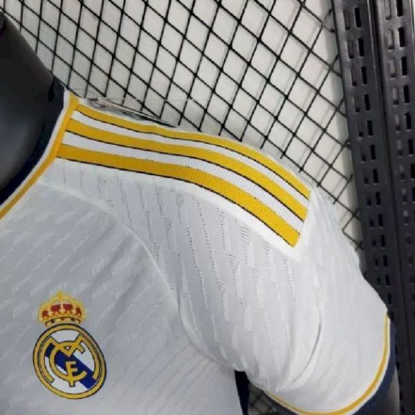 Real Madrid 2023/24 Home Jersey Player Version - Image 4