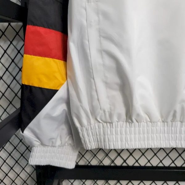 Flamengo 2023-24 Windbreaker - Image 3