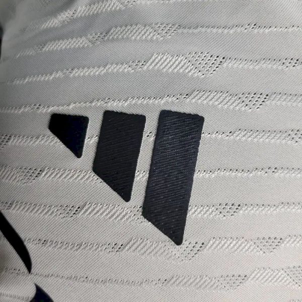 Real Madrid 2023/24 Home Long Sleeves Jersey Player Version - Image 5
