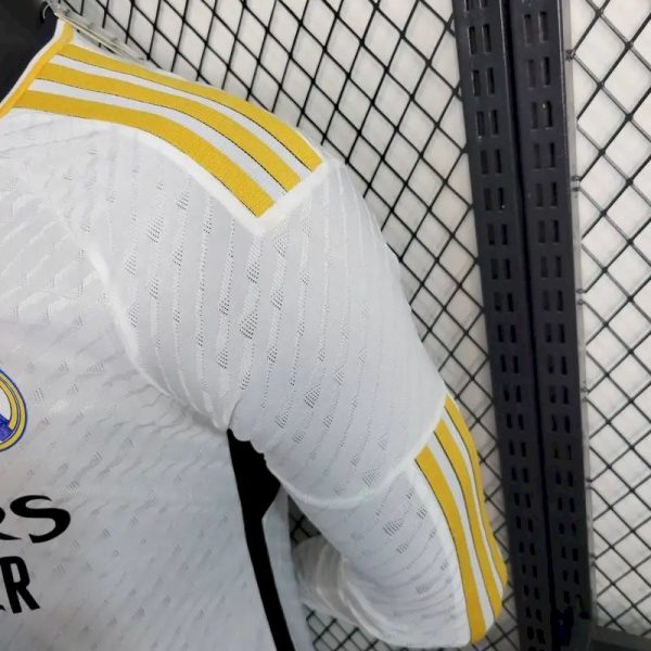 Real Madrid 2023/24 Home Long Sleeves Jersey Player Version - Image 4