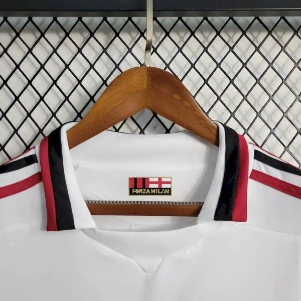 Ac Milan 2009/10 Away Retro Jersey - Image 3