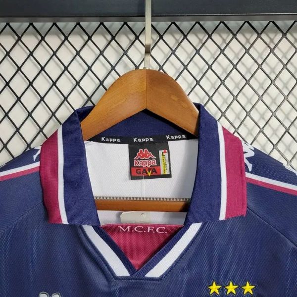 Manchester City 1997/98 Away Retro Jersey - Image 8