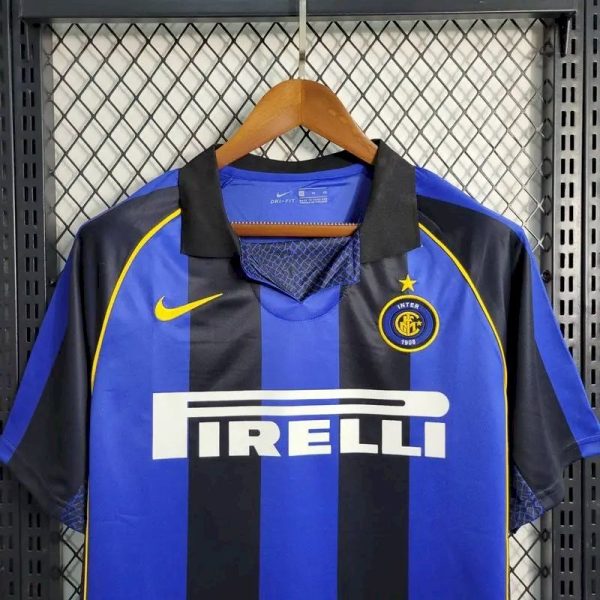Inter Milan 2001/02 Home Retro Jersey - Image 5