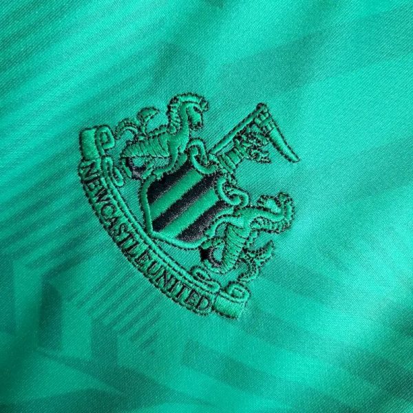 Newcastle United 2023/24 Away Jersey - Image 5