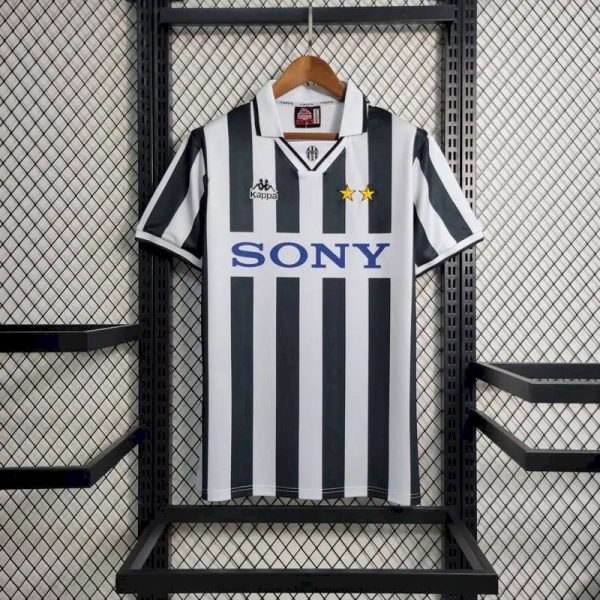 Juventus 1995/96 Home Retro Jersey - Image 2