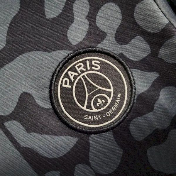 Paris Saint-Germain 2023/24 Third Kids Kit - Image 5
