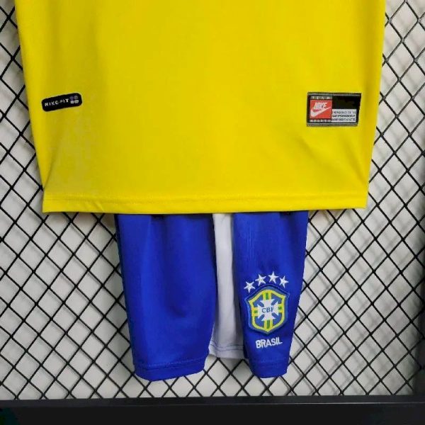 Brazil 1998 Home Kids Kit - Image 4