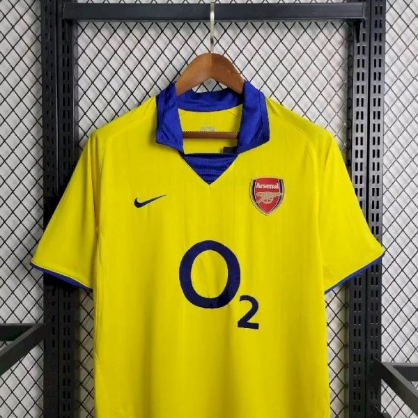 Arsenal 2003/04 Away Retro Jersey - Image 7