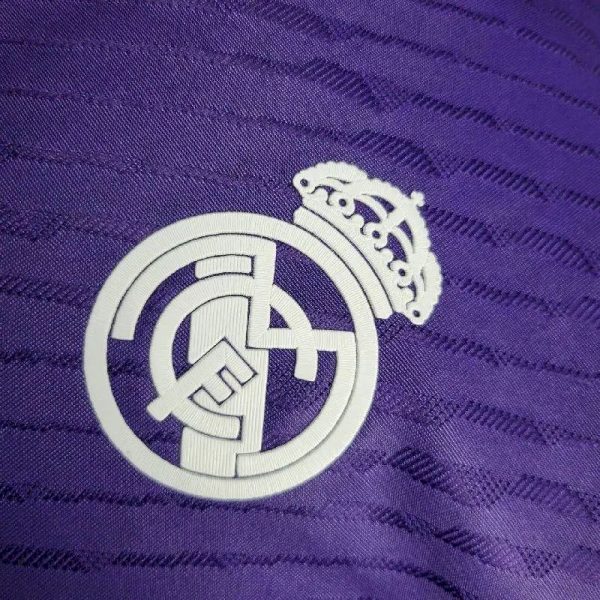 Real Madrid 2024/25 Y/3 Special Edition Jersey Player Version - Image 4