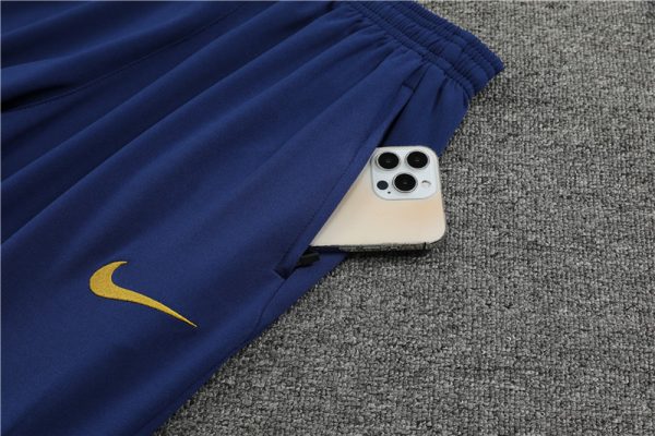 Portugal 2024/25 Half-Zip Adult Sweater+Pant 14001 - Image 3