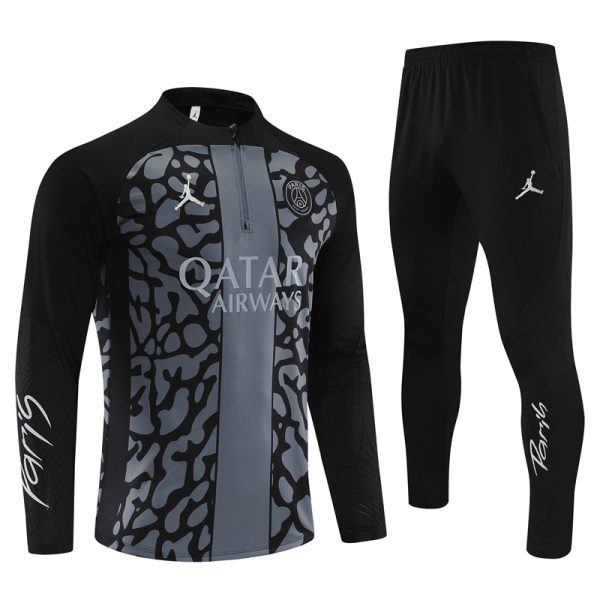 Paris Saint-Germain 2024/25 Half-Zip Adult Sweater+Pant 14001 - Image 4