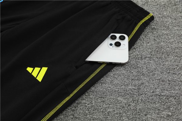 Arsenal 2023/24 Half-Zip Adult Sweater+Pant 14001 - Image 4