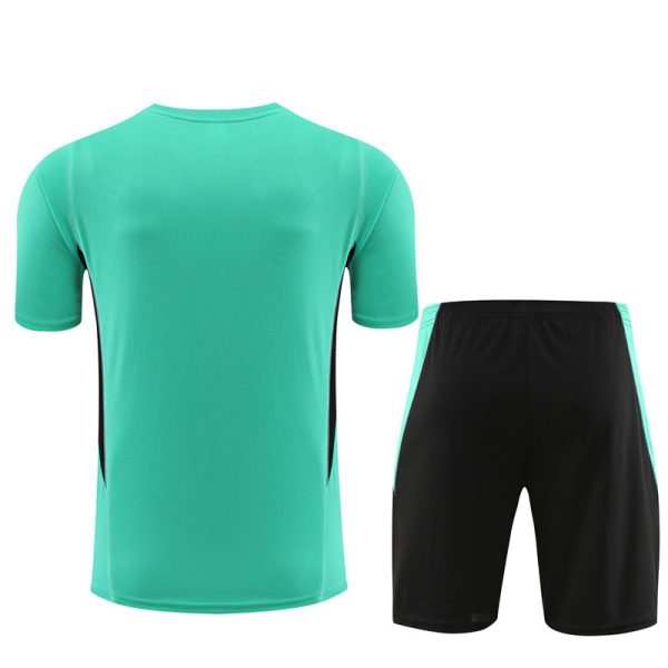 Manchester United 2023/24 Training Adult Jersey+Short 14001 - Image 2