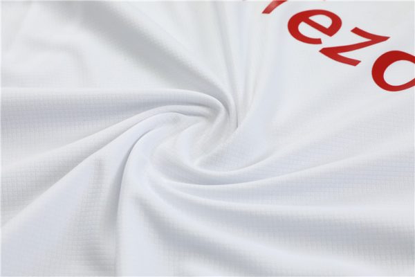 Manchester United 2023/24 Training Adult Jersey+Short 14001 - Image 3