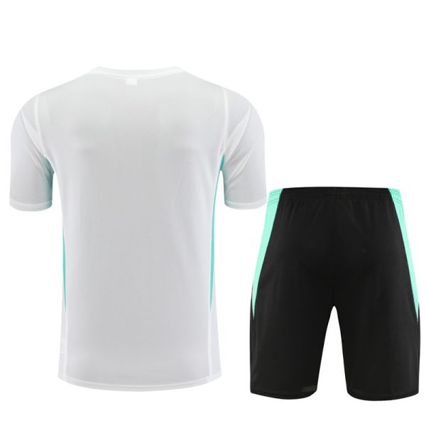 Manchester United 2023/24 Training Adult Jersey+Short 14001 - Image 2