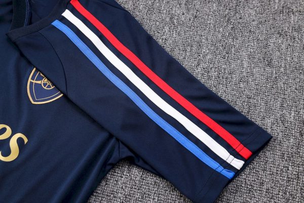 Arsenal 2023/24 Training Adult Jersey+3/4 Short 815 - Image 3