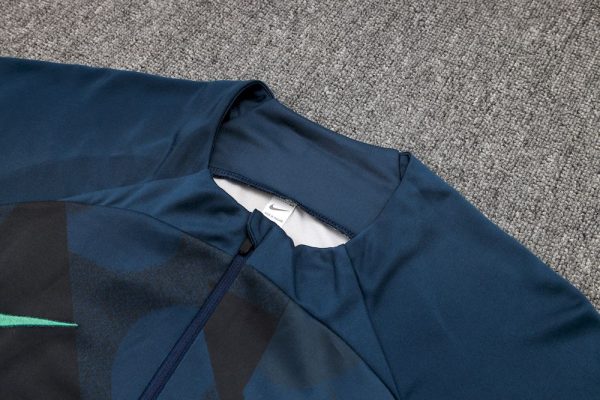 Barcelona 2023/24 Half-Zip Adult Sweater+Pant 815 - Image 3