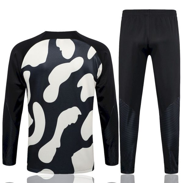 Paris 2023/24 Half-Zip Adult Sweater+Pant 815 - Image 2
