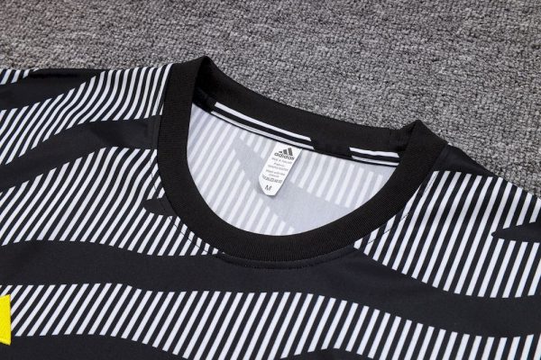 Juventus 2023/24 Adult Tank Top+Short 815 - Image 3