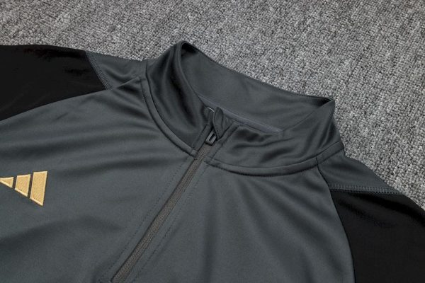 Real Madrid 2023/24 Half-Zip Adult Sweater+Pant 815 - Image 3