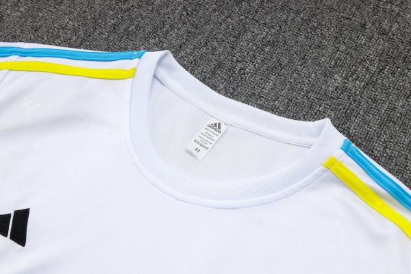 Real Madrid 2023/24 Half-Zip Adult Sweater+Pant 815 - Image 3