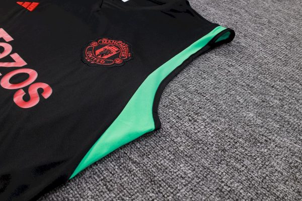 Manchester United 2023/24 Adult Tank Top+Short 815 - Image 3