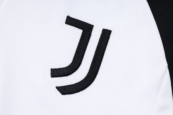 Juventus 2023/24 Hoodie+Pant 815 - Image 4