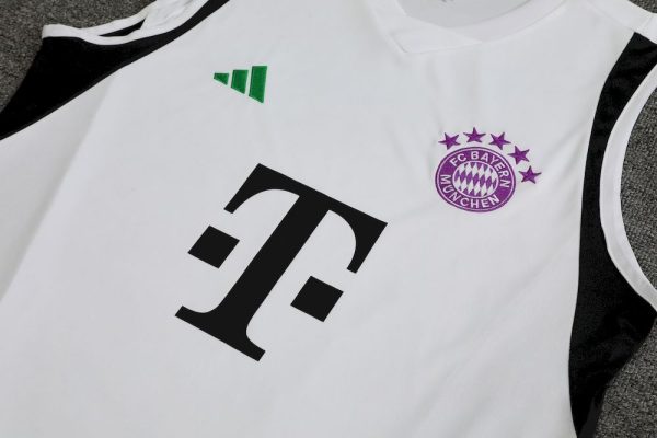 Bayern Munich 2023/24 Adult Tank Top+Short 418 - Image 3