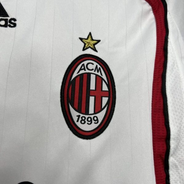 Ac Milan 2006/07 Away Retro Jersey - Image 8