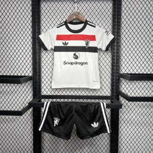 Manchester United 2024/25 Third Kids Kit
