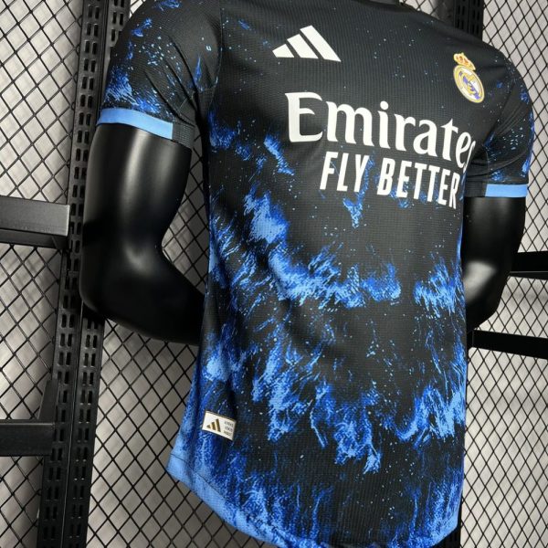Real Madrid 2024/25 Ocean Blue Jersey Player Version - Image 5