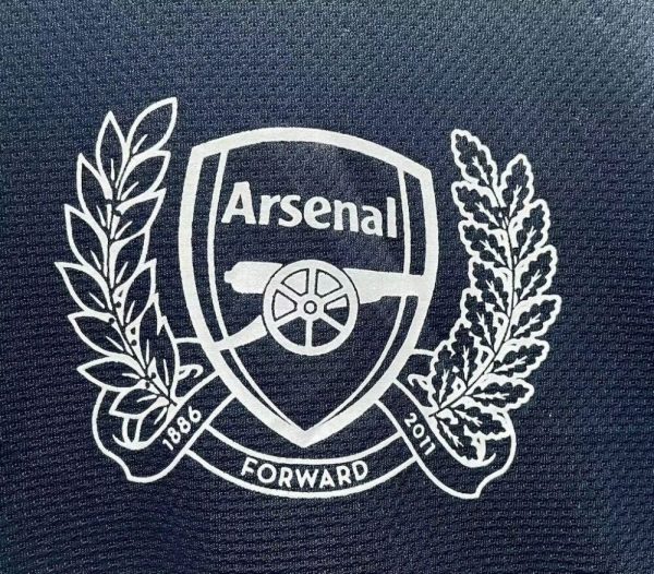 Arsenal 2011/12 Away Retro Jersey - Image 9
