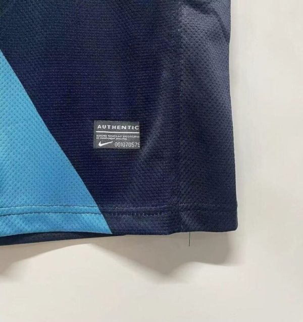 Arsenal 2011/12 Away Retro Jersey - Image 8