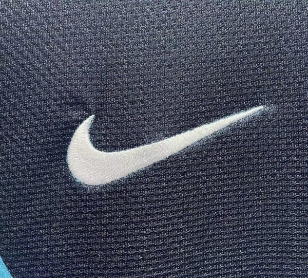 Arsenal 2011/12 Away Retro Jersey - Image 6