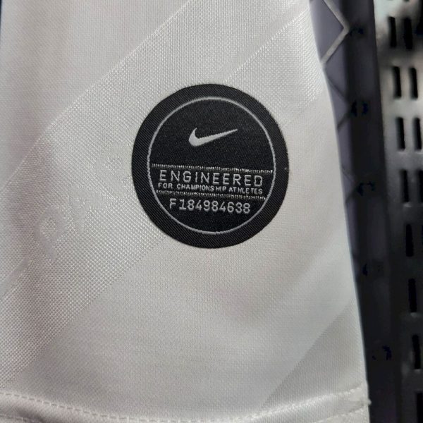 Paris Saint-Germain 2019/20 Third Retro Jersey - Image 9