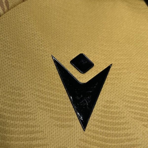 Wrexham 2024/25 Away Jersey - Image 7