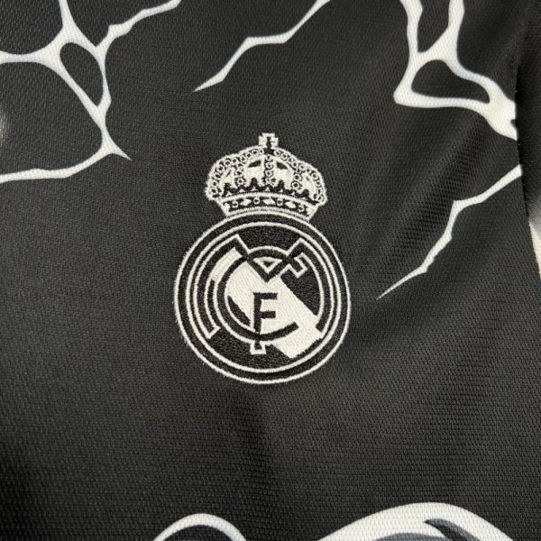 Real Madrid 2024/25 Special Edition Black Jersey - Image 4