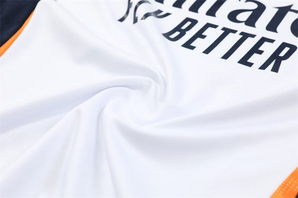 Real Madrid 2024/25 Half-Zip Adult Sweater+Pant 14001 - Image 4
