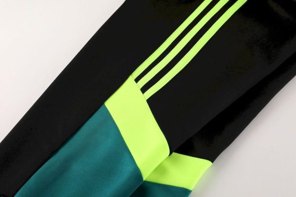 Manchester United  2024/25 Training Adult Jacket+Pant Hl - Image 3