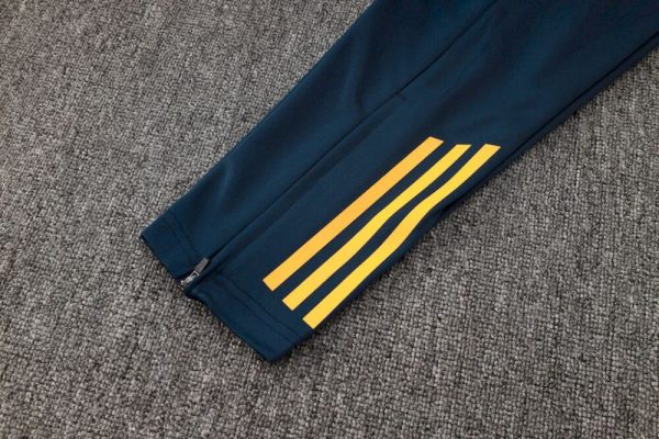 Real Madrid 2024/25 Half-Zip Adult Sweater+Pant 815 - Image 10