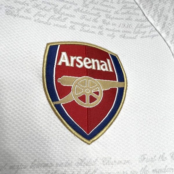 Arsenal 2007/08 Third Retro Jersey - Image 8