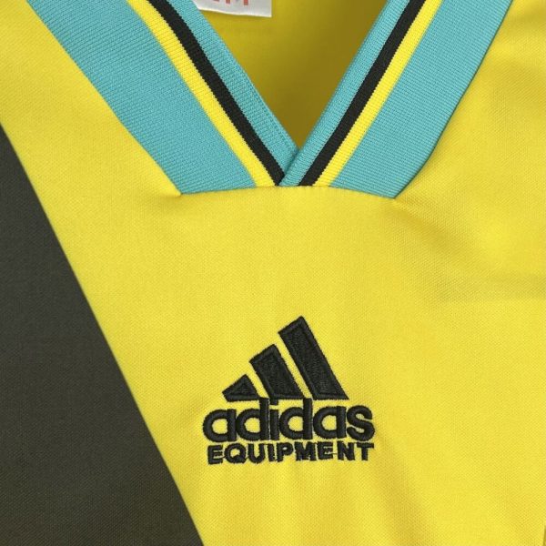 Bayern Munich 1993/95 Away Retro Jersey - Image 7