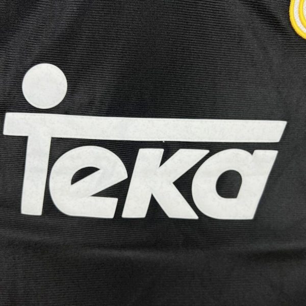 Real Madrid 1998/99 Away Long Sleeves Retro Jersey - Image 5