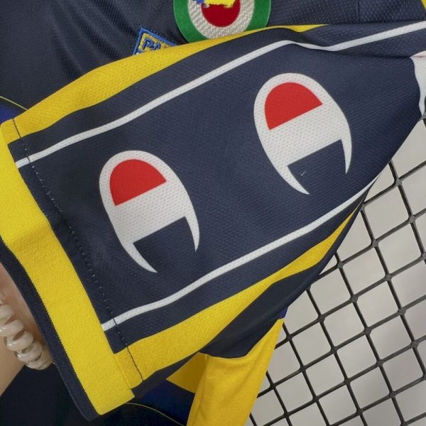 Parma Calcio 1999/00 Away Retro Jersey - Image 3