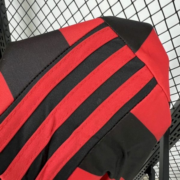 Ac Milan 2017/18 Home Retro Jersey - Image 3