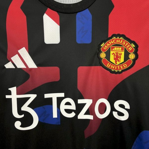 Manchester United 2024/25 Pre Match Jersey - Image 5