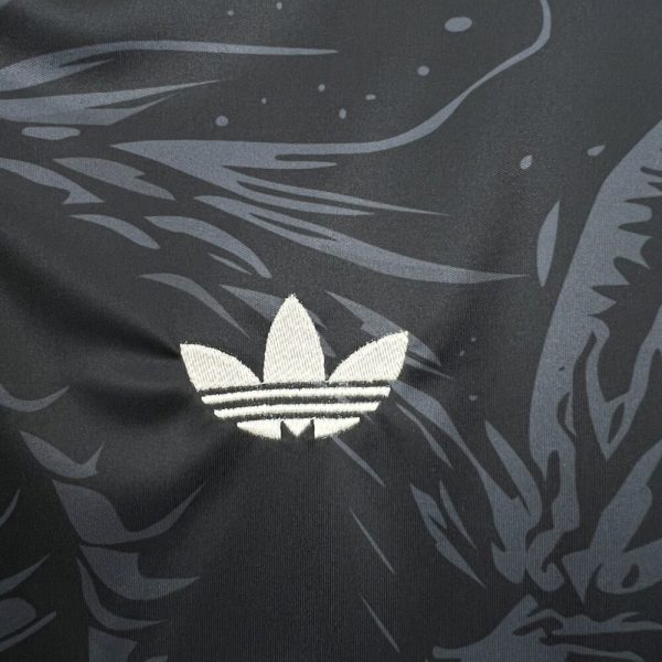 Real Madrid 2024/25 Black Red Dragon Jersey - Image 8